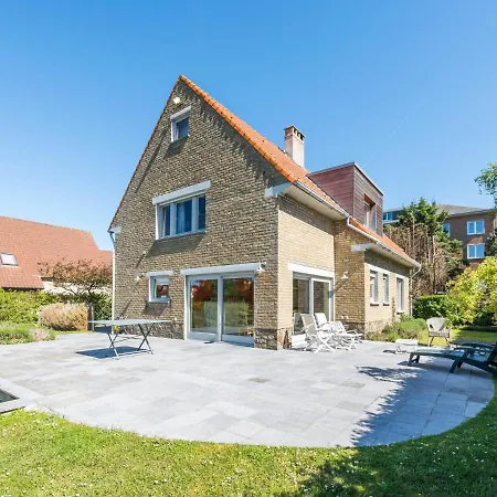 In St-idesbald Near Ster Der Zee *